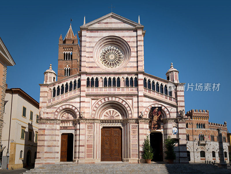 Dom San Lorenzo，但丁广场，格罗塞托